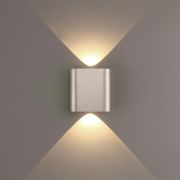7106/2WL HIGHTECH ODL25 Настенный светильник светильник матовый никель/металл IP20 LED 2W 3000K 220V MAGNUM